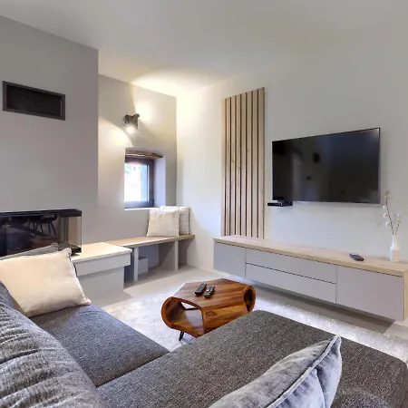 Luca By Interhome Holiday home Tinjan
